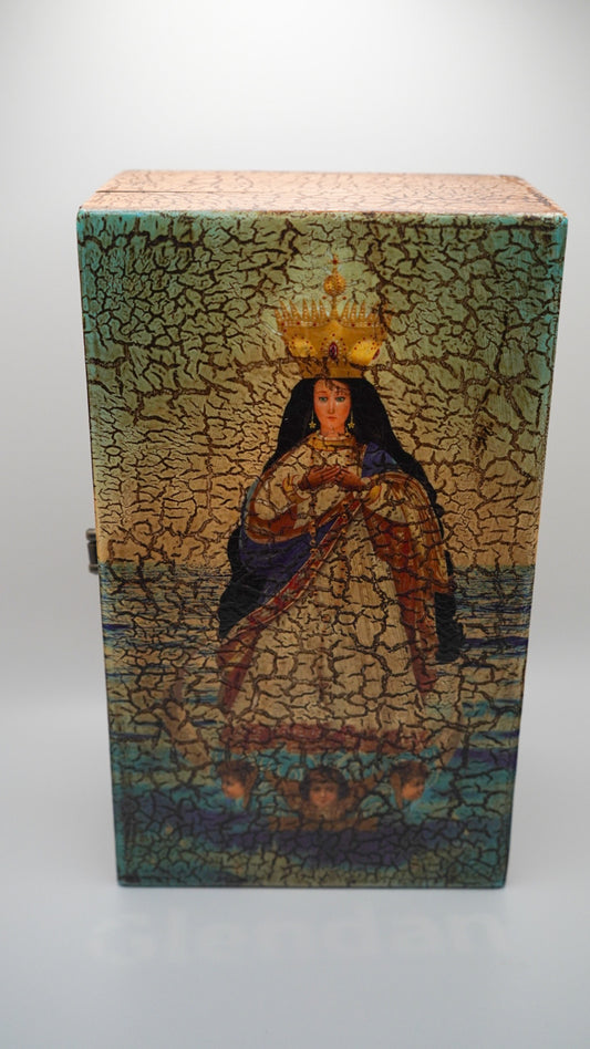 Santa Marian Kamalen - Medium Jewelry Box with 3 Dividers