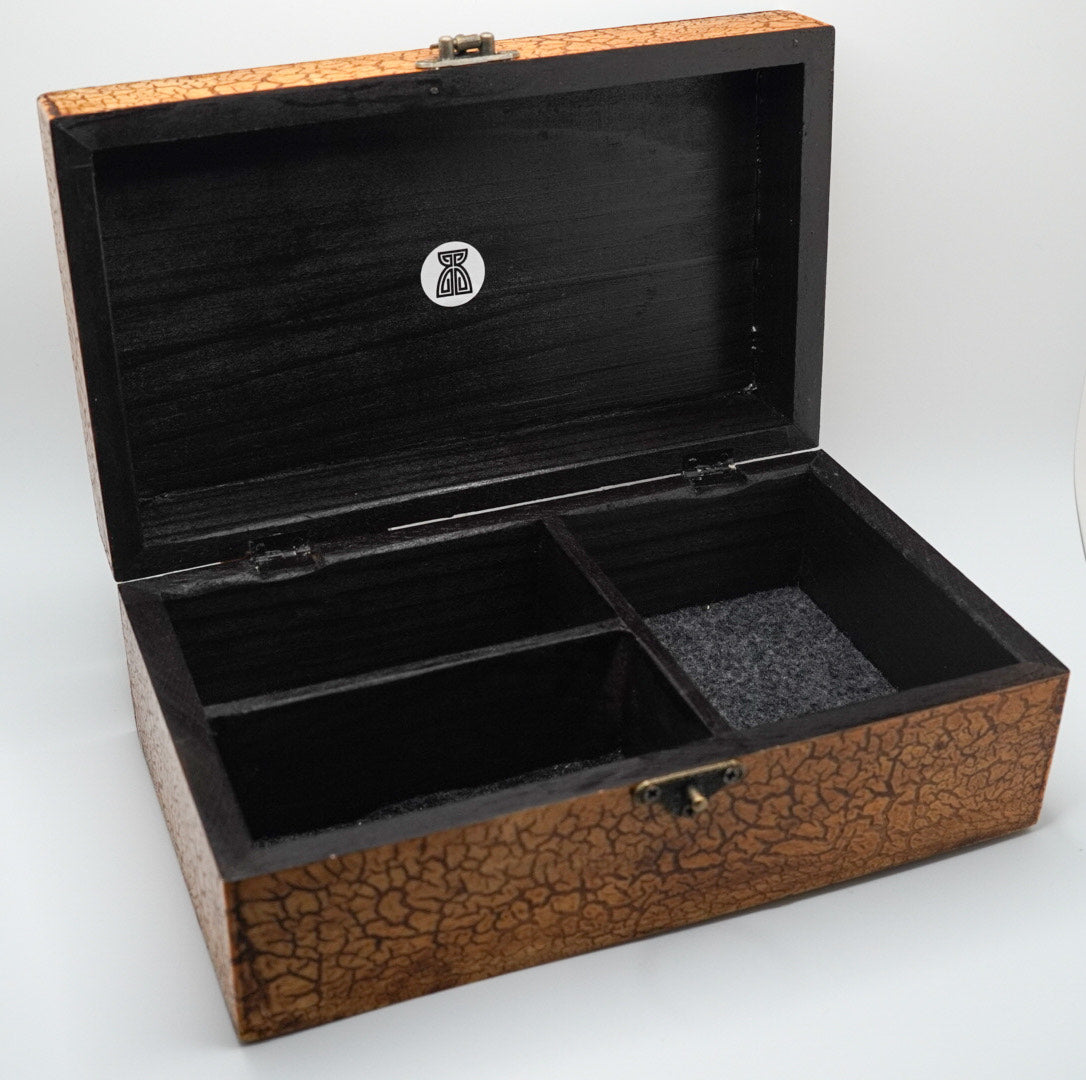 Santa Marian Kamalen - Medium Jewelry Box with 3 Dividers