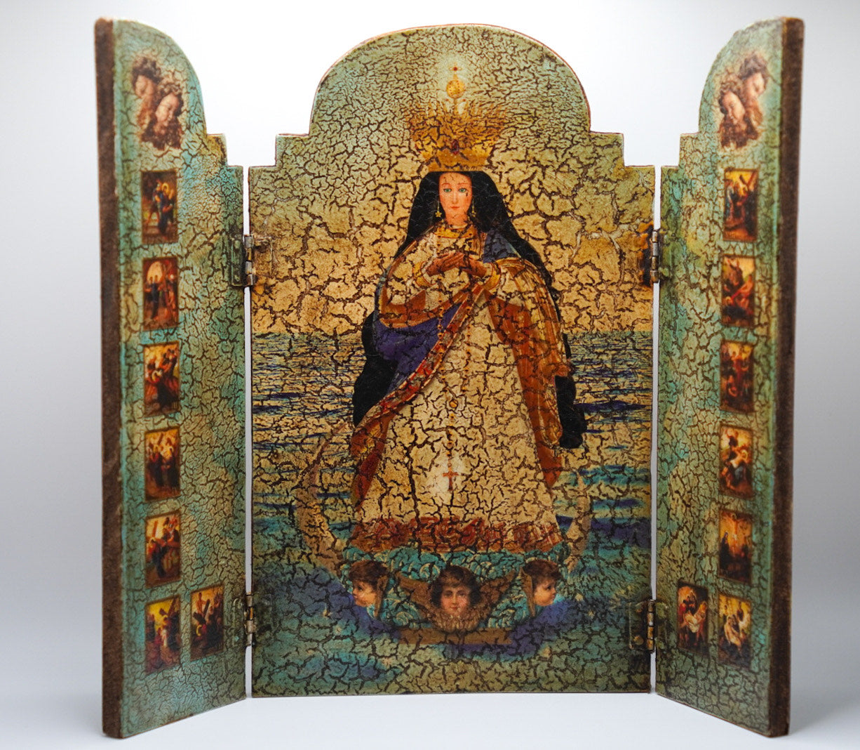 Santa Marian Kamalen - Wooden Triptych
