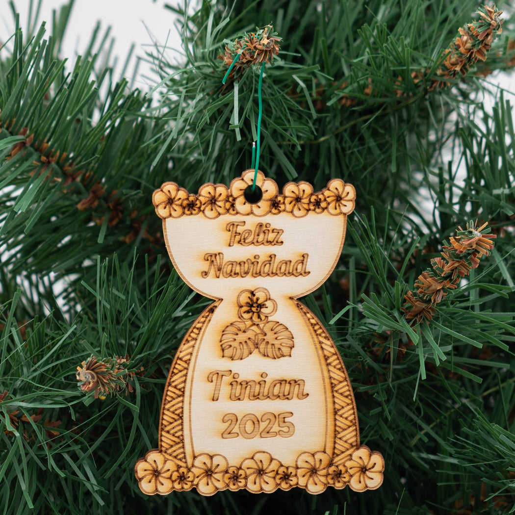 Tinian Feliz Navidad Lemmai Leaves 2025 Ornament
